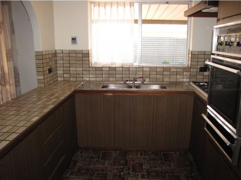 13 Merlin Court, Fulham Gardens SA 5024