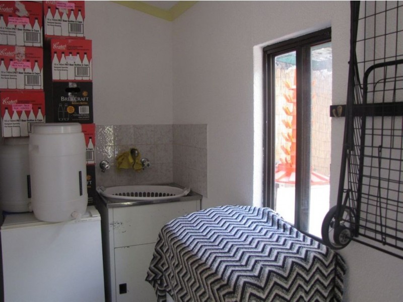 24 Hobsons Place, Adelaide SA 5000