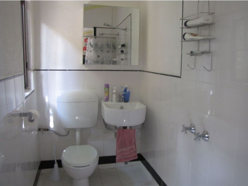 24 Hobsons Place, Adelaide SA 5000