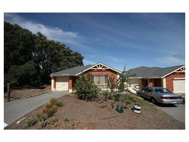 1/2 Braes Close, Reynella East SA 5161