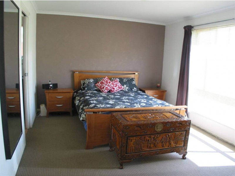 1/2 Braes Close, Reynella East SA 5161