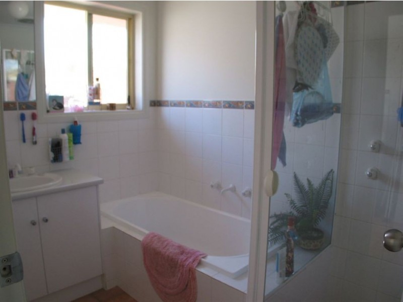1/2 Braes Close, Reynella East SA 5161