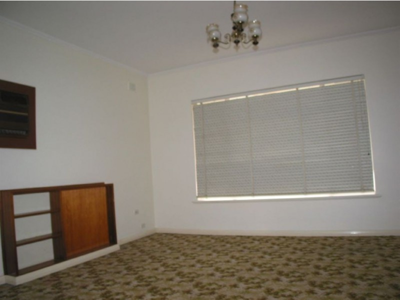 5 Fourth Street, Wingfield SA 5013