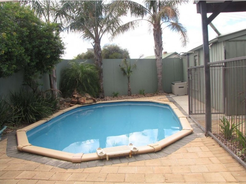 42 McGregor Terrace, Rosewater SA 5013