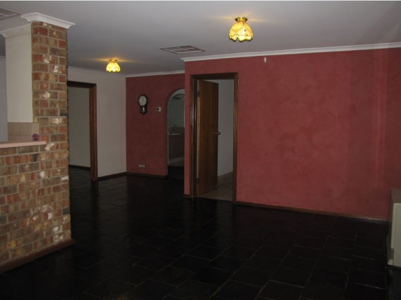 21 Raven Court, Wynn Vale SA 5127