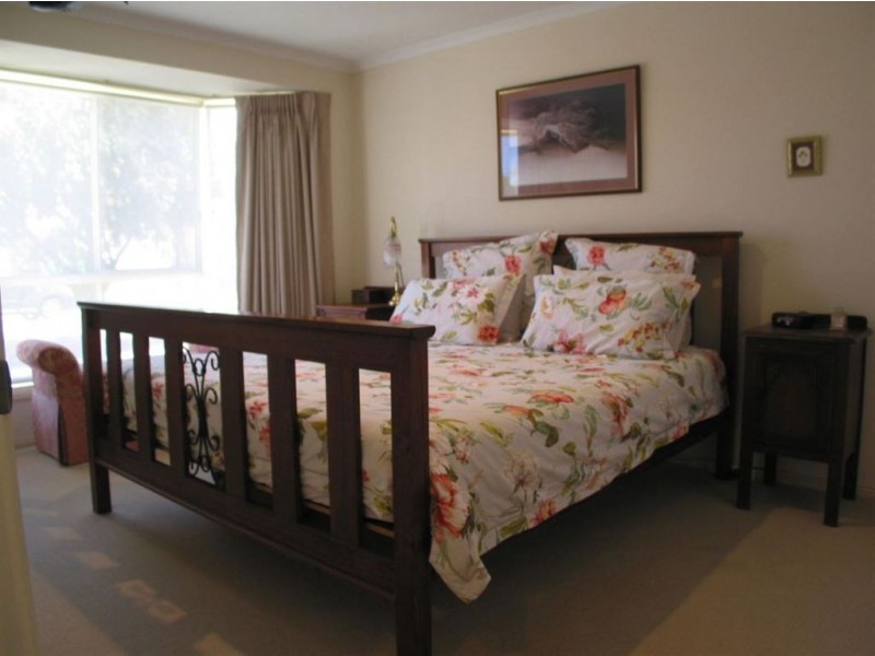 30 Russell Street, Ethelton SA 5015