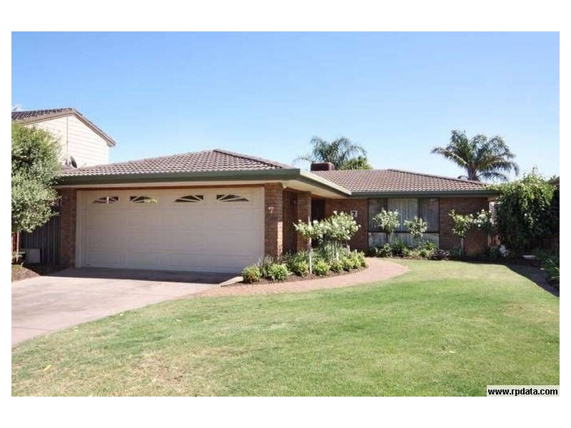 7 Hannam Avenue, Grange SA 5022