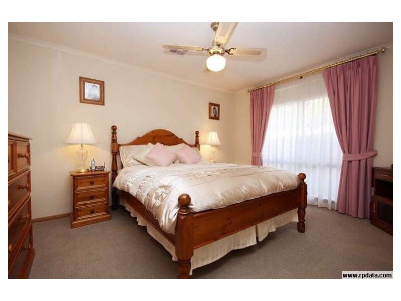 7 Hannam Avenue, Grange SA 5022