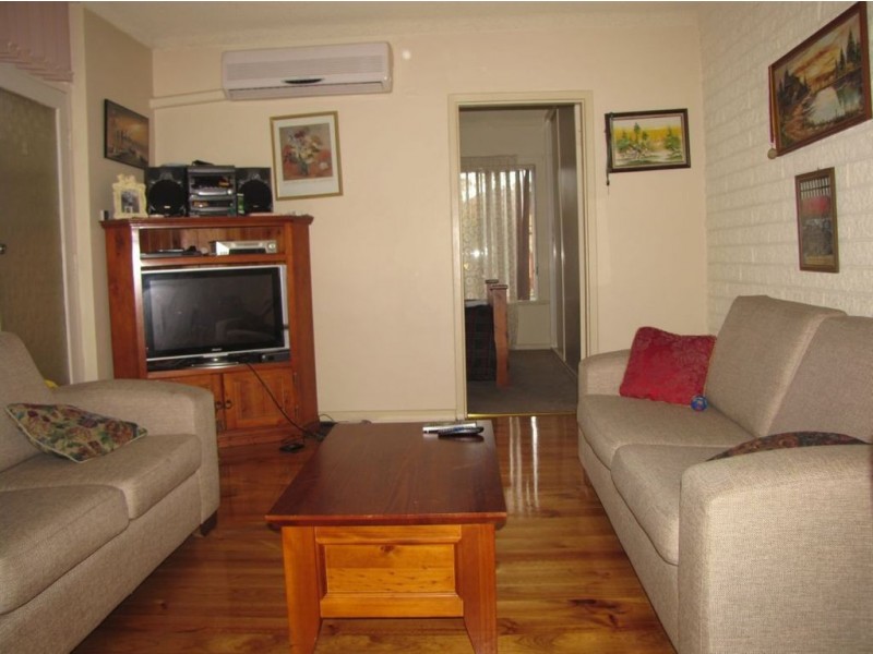 2/16 Russell Street, Rosewater SA 5013