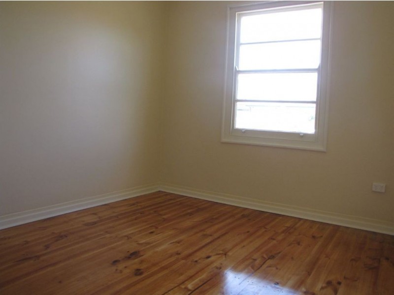 36 First Avenue, Woodville Gardens SA 5012