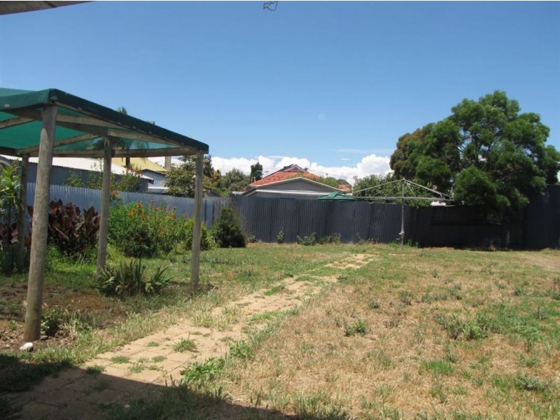2 Parker Street, Alberton SA 5014