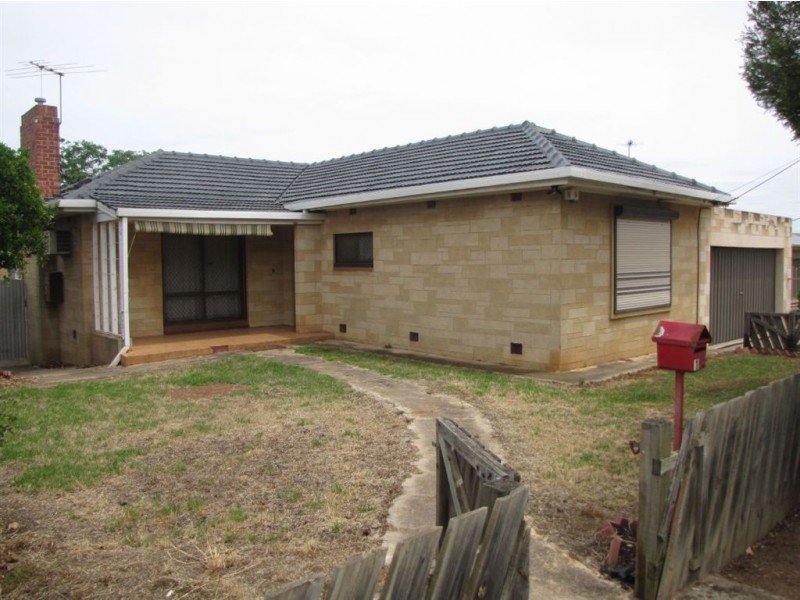 1 Deakin Street, Blair Athol SA 5084