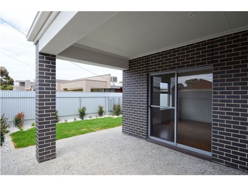 39a & 39b Jetty Street, Grange SA 5022