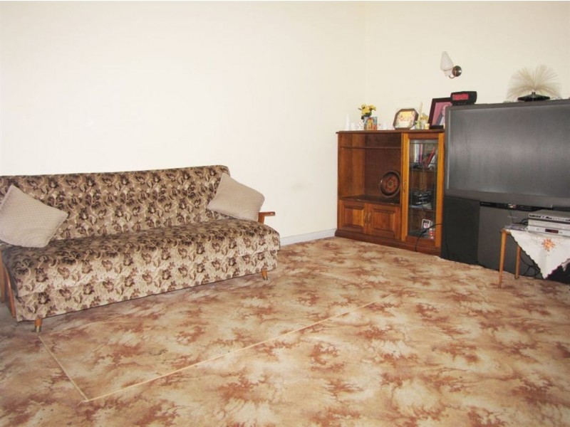 28 Third Street, Wingfield SA 5013