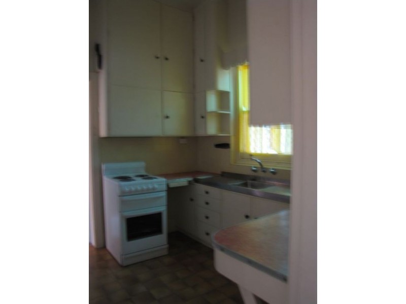 41 Glenrowan Rd, Woodville South SA 5011