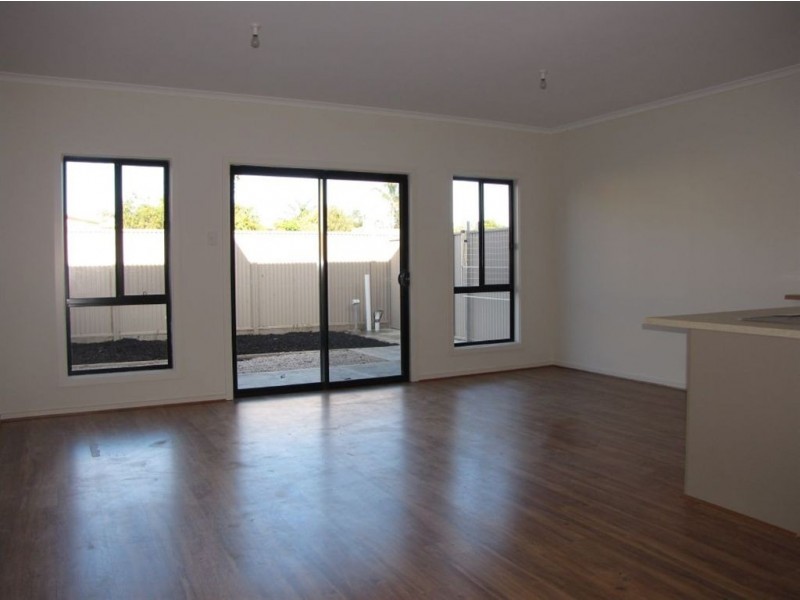 2 Woodmore Street, Woodville North SA 5012