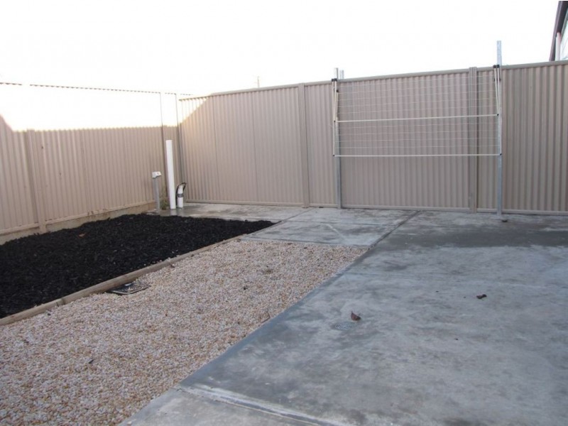 2 Woodmore Street, Woodville North SA 5012