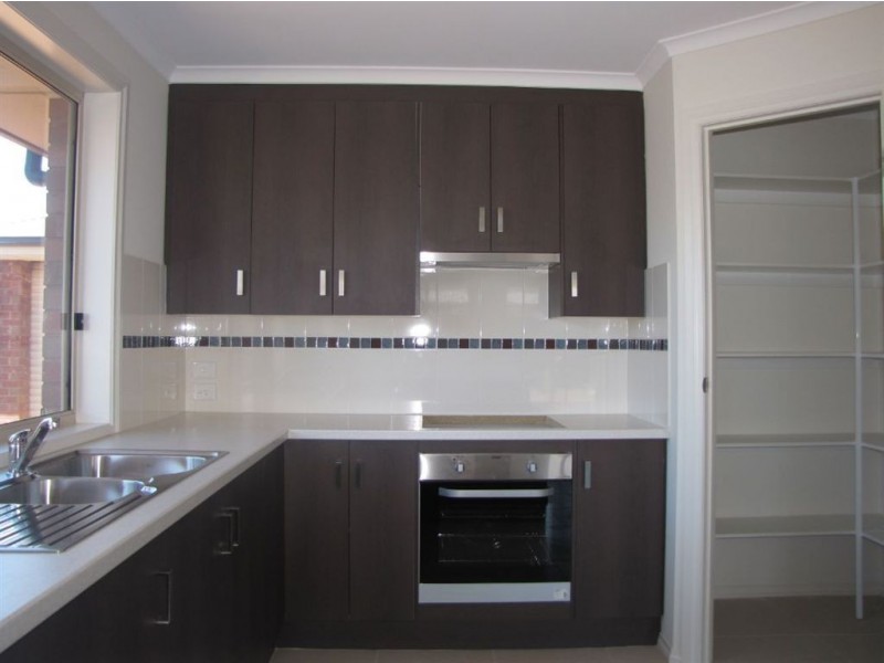 46 East Parkway, Andrews Farm SA 5114