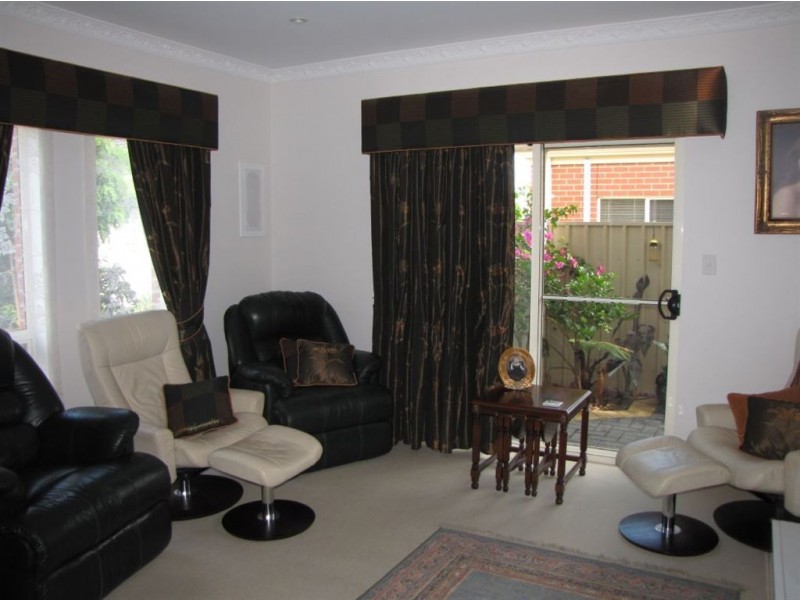 2/33 Raymond Avenue, Seaton SA 5023