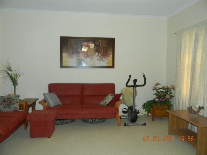 11 Olive Street, Seaton SA 5023