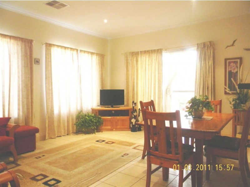 11 Olive Street, Seaton SA 5023