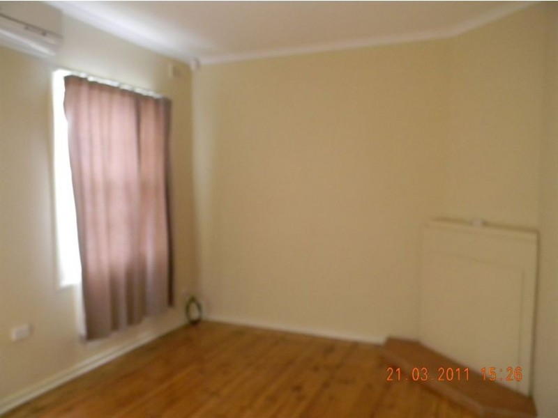 87 Hanson Rd, Woodville North SA 5012