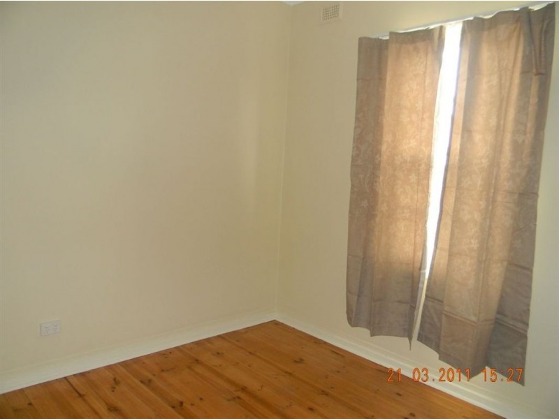 87 Hanson Rd, Woodville North SA 5012