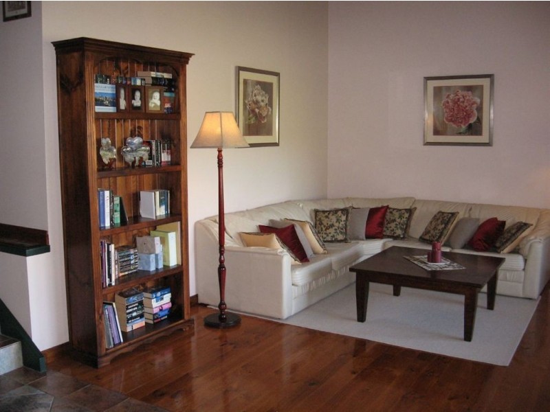 11 Karoona Crescent, Seacombe Heights SA 5047