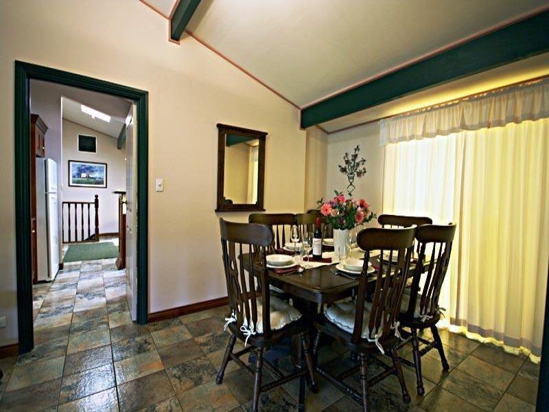 11 Karoona Crescent, Seacombe Heights SA 5047