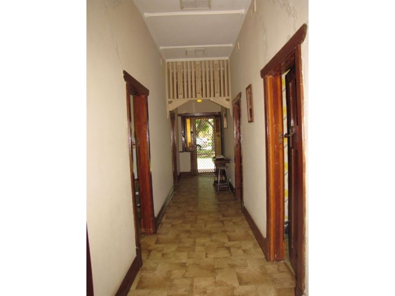 25 Green Rd, Woodville West SA 5011