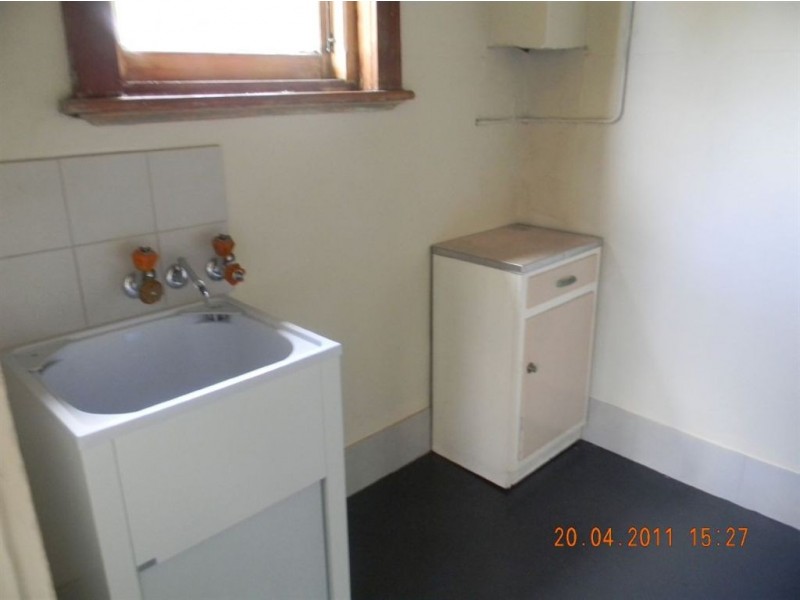 25 Green Rd, Woodville West SA 5011