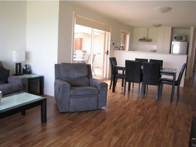 11 Brooke Street, Parafield Gardens SA 5107