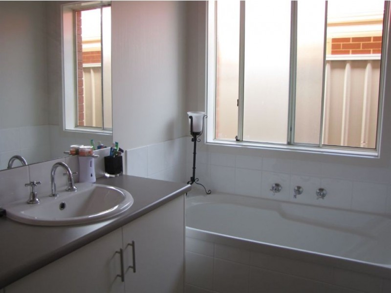 11 Brooke Street, Parafield Gardens SA 5107