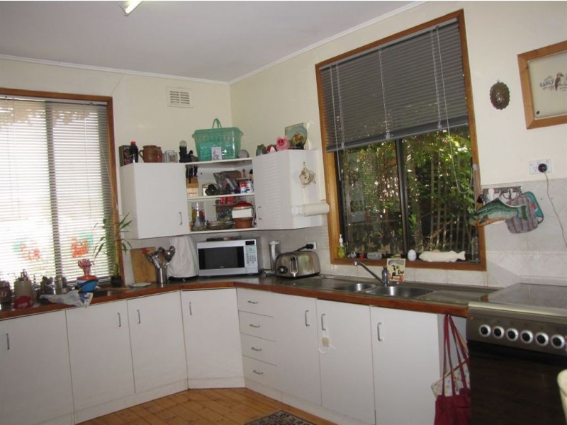 24 Day Street, Sturt SA 5047