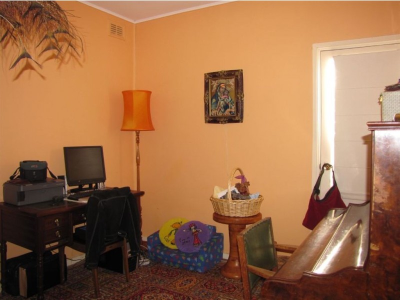 24 Day Street, Sturt SA 5047