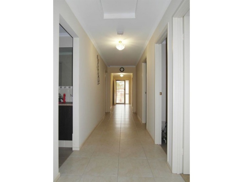 13 Byron Street, Mansfield Park SA 5012