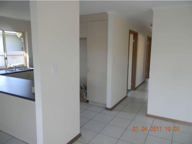 1a Bagot Rd, Elizabeth South SA 5112