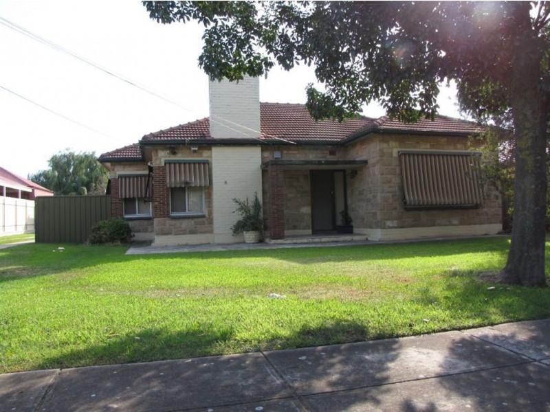 8 Hadley Street, Fulham SA 5024