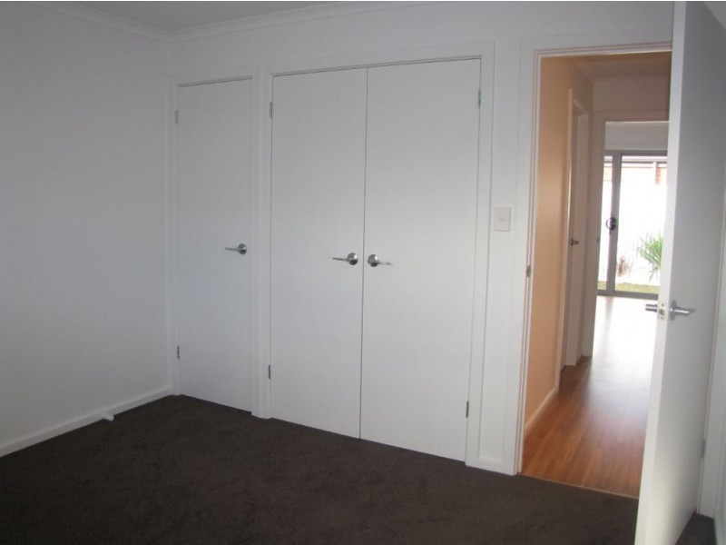 8b Swan Terrace, Ethelton SA 5015