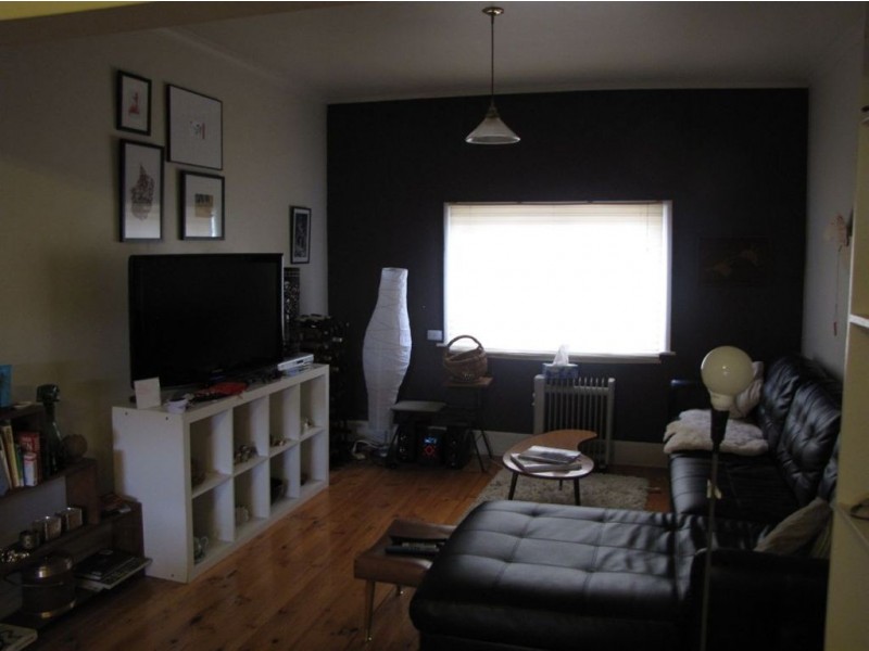8 Standard Avenue, Croydon Park SA 5008