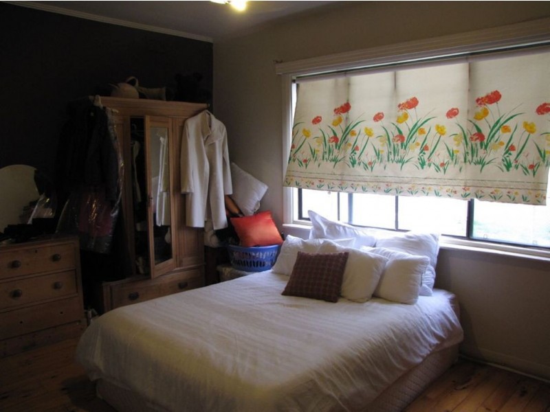 8 Standard Avenue, Croydon Park SA 5008