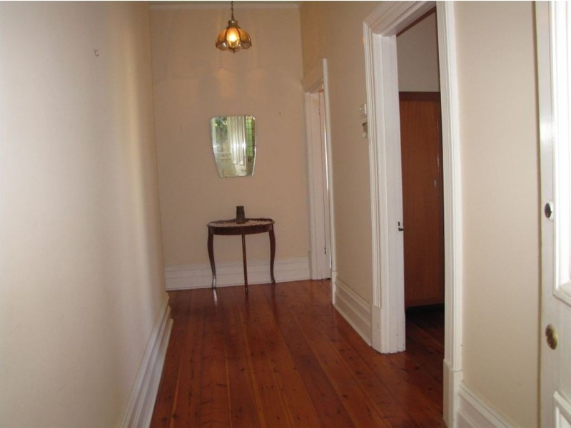 546 Seaview Road, Grange SA 5022