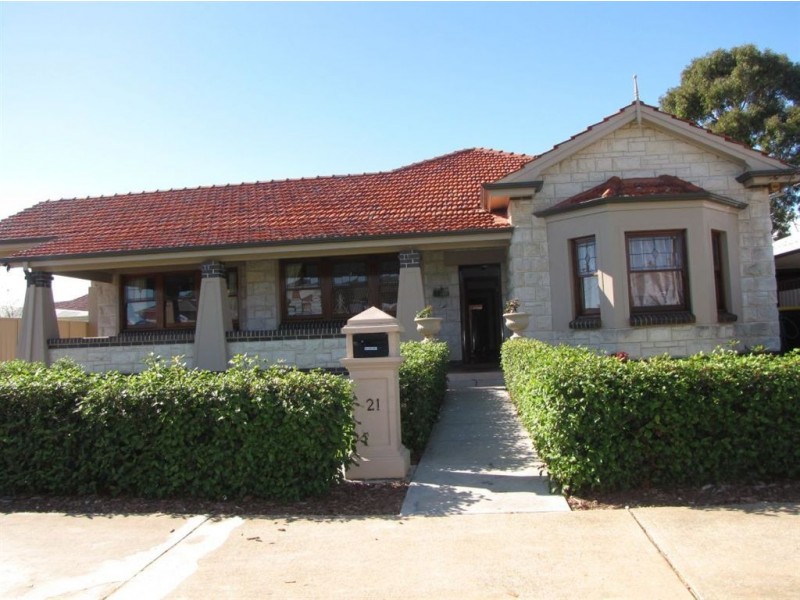 21 Holthouse Road, Fulham Gardens SA 5024