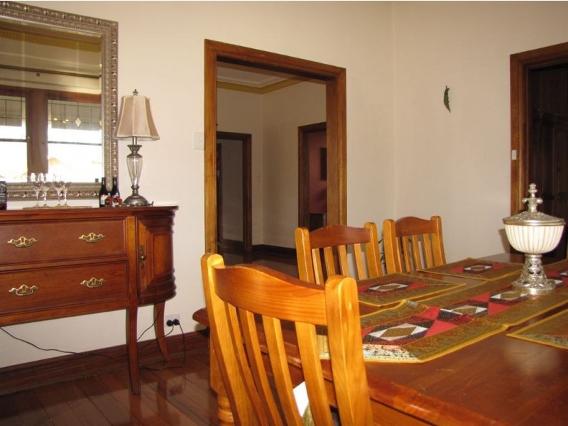 21 Holthouse Road, Fulham Gardens SA 5024