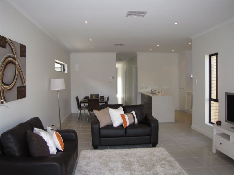 22b Stoneybrook Drive, Paradise SA 5075