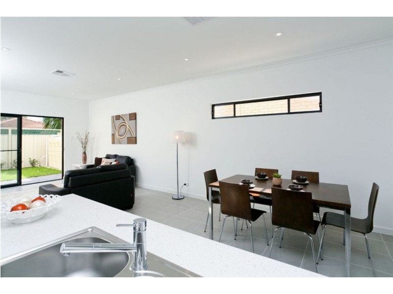 22b Stoneybrook Drive, Paradise SA 5075