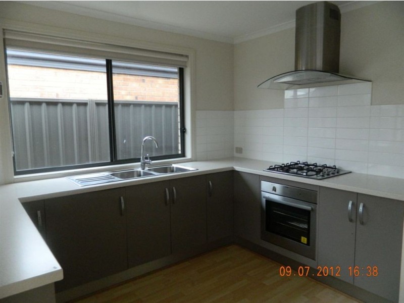 25 Riesling Crescent, Andrews Farm SA 5114