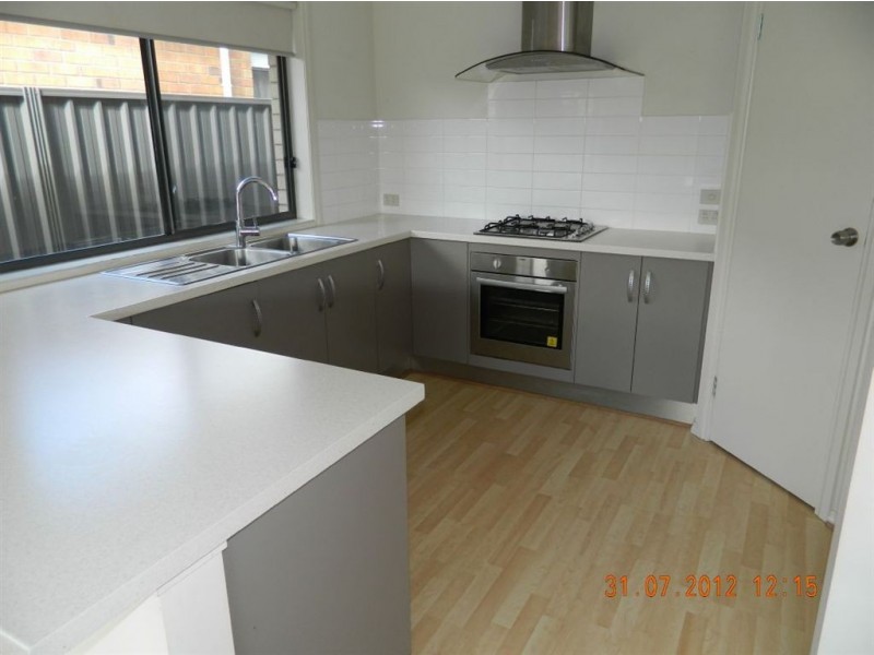 25 Riesling Crescent, Andrews Farm SA 5114