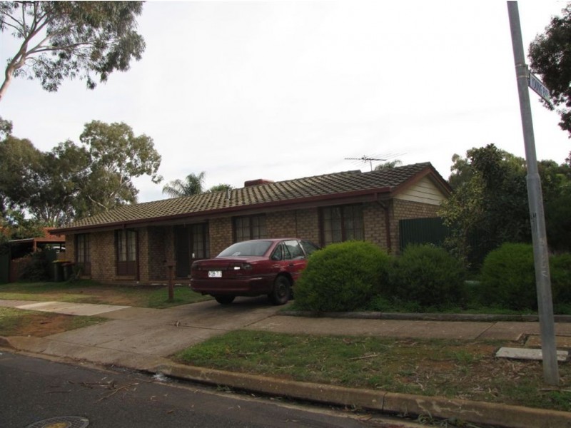 2 Young Boulevard, Paralowie SA 5108