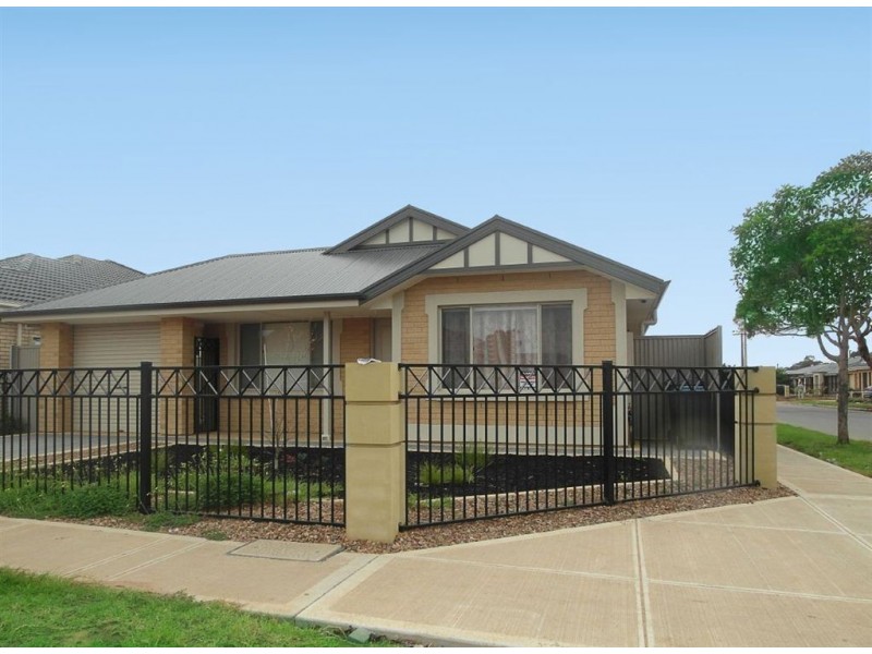 45 Haddington Crescent, Mansfield Park SA 5012